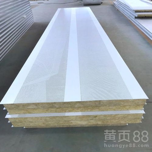 建筑工地临时铁皮彩钢泡沫夹芯板围挡 特性、应用与选择要点